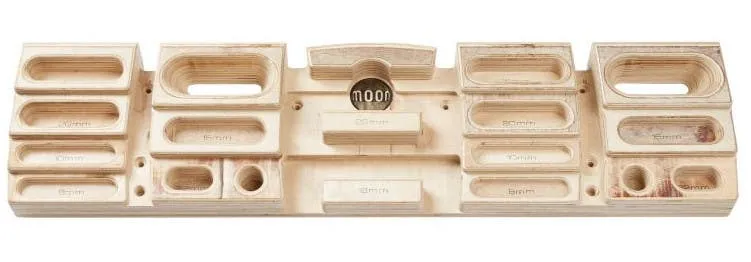 Moon Armstrong Fingerboard - Trave da allenamento in legno