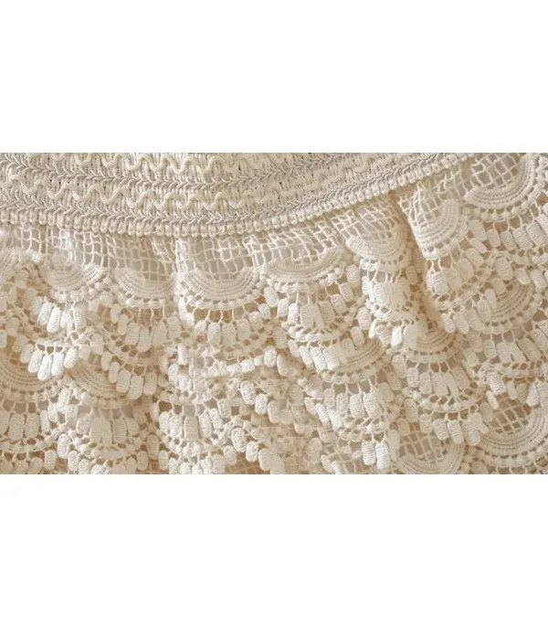 Shorts in pizzo Ramona