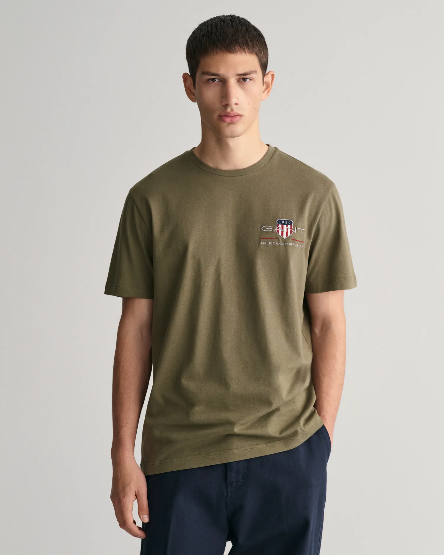 T-shirt Archive Shield ricamata