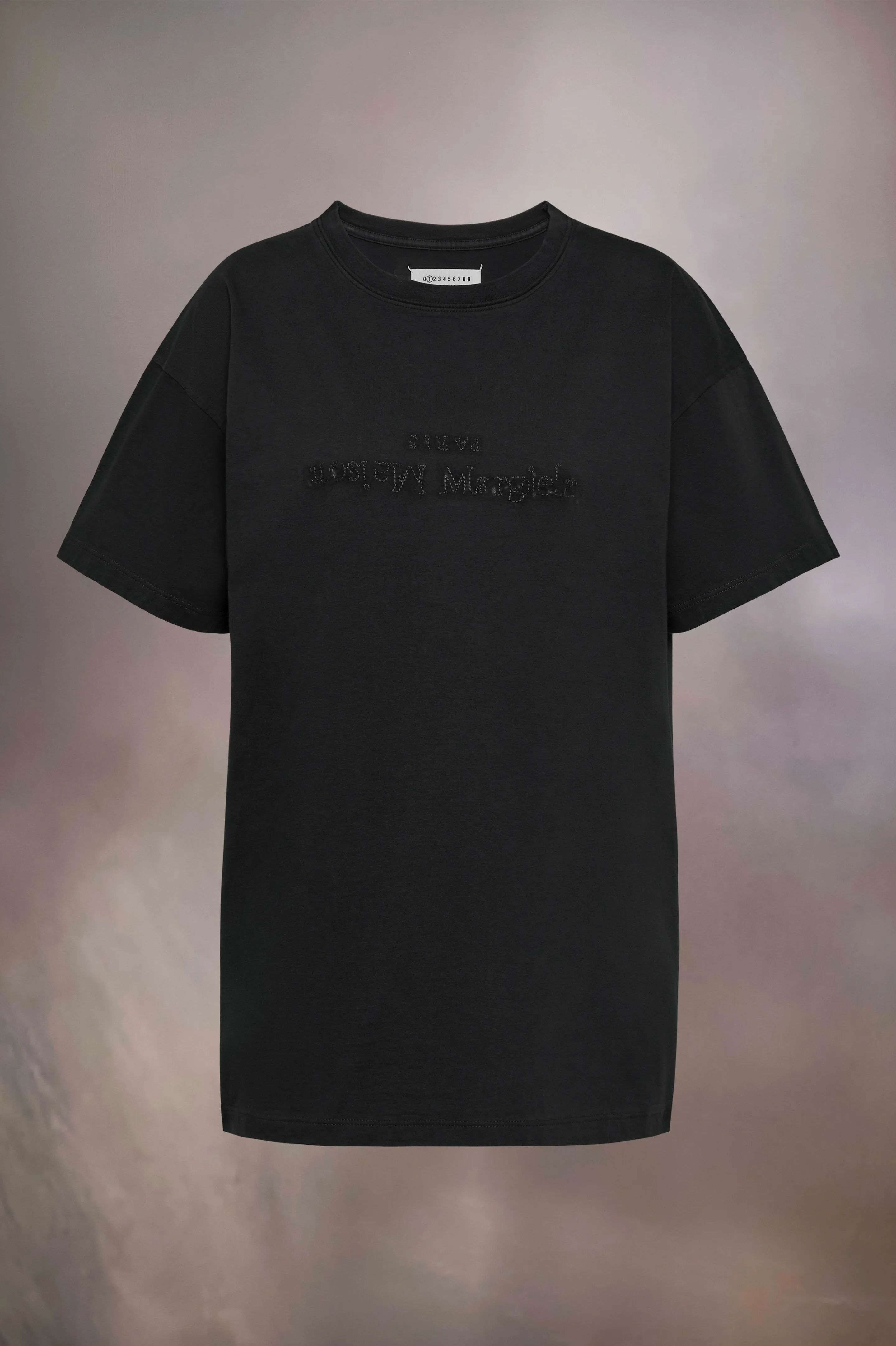 T-shirt con logo ricamato